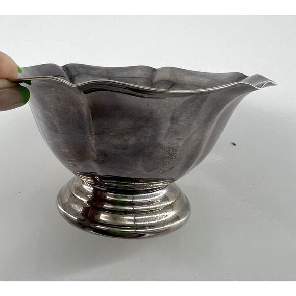 Reed and Barton Stainless Bowl 1603 5 inch Silver Salem Kitchen Quality - Picture 1 of 5